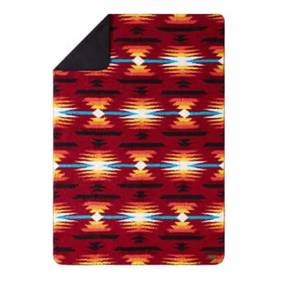 Pendleton Sherpa Fleece Throw - Picture 2 of 3